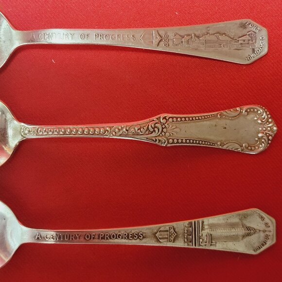Chicago Kansas City Collectible Silverplated Commemorative Spoons Set of 3 - Picture 4 of 11